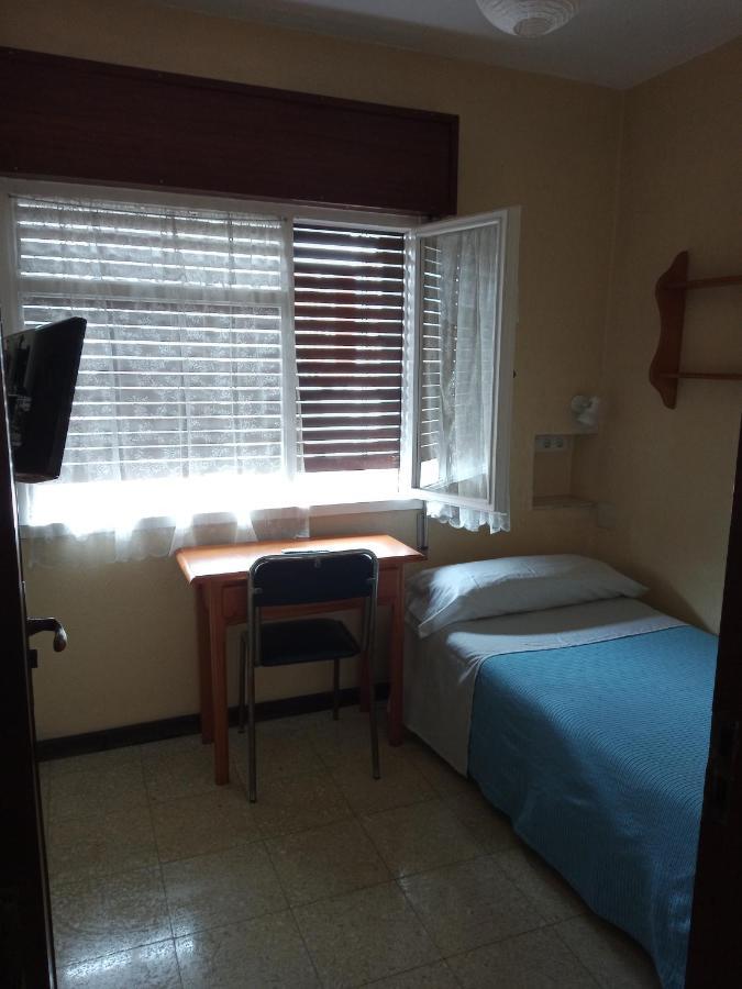 Pension Los Pinos Gijon Exterior photo