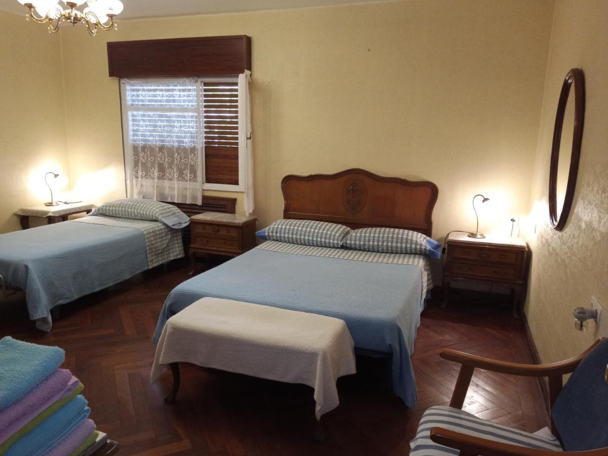 Pension Los Pinos Gijon Exterior photo