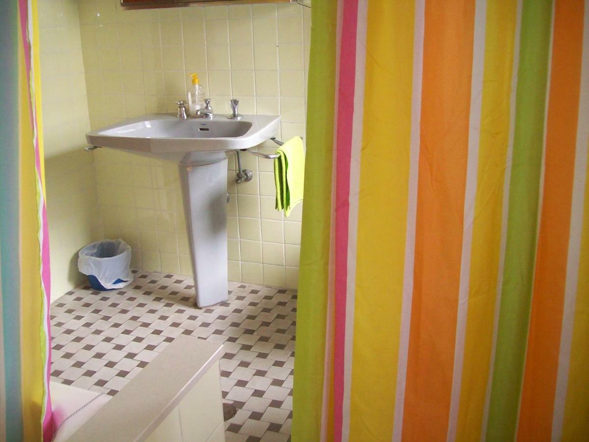 Pension Los Pinos Gijon Exterior photo
