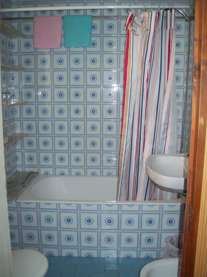 Pension Los Pinos Gijon Exterior photo